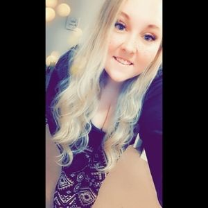 Meet your Posher, Me'chelle